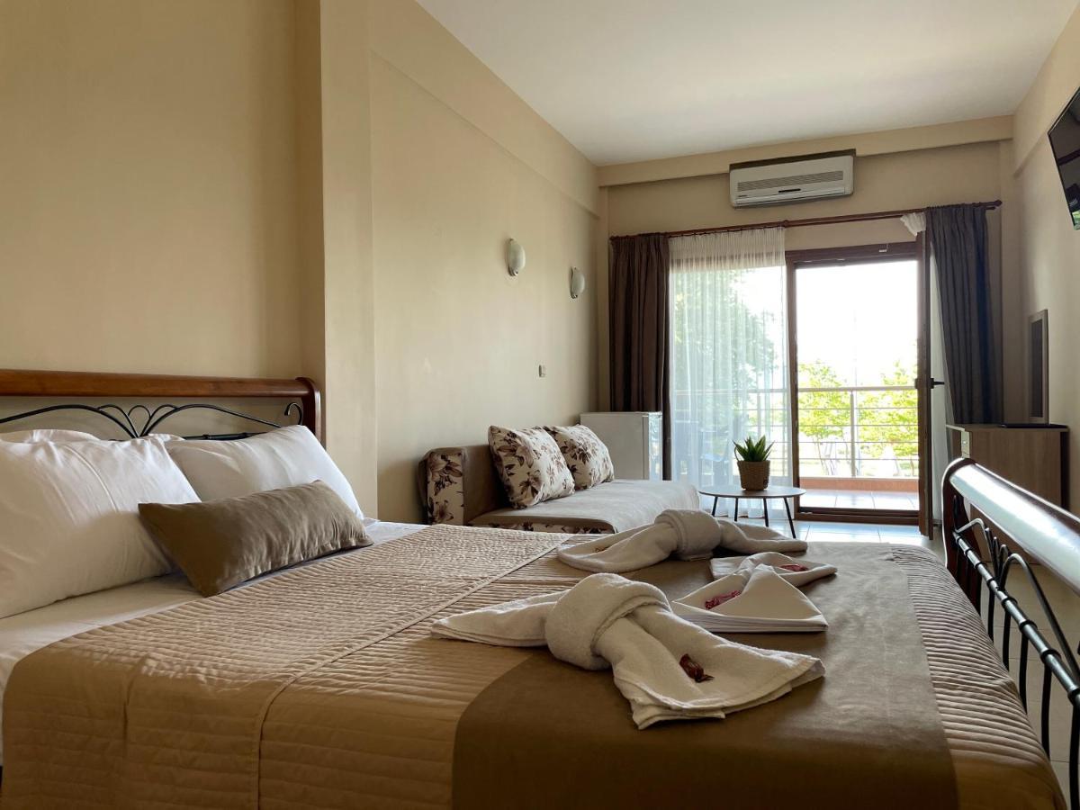 Helios Hotel Ставрос Экстерьер фото