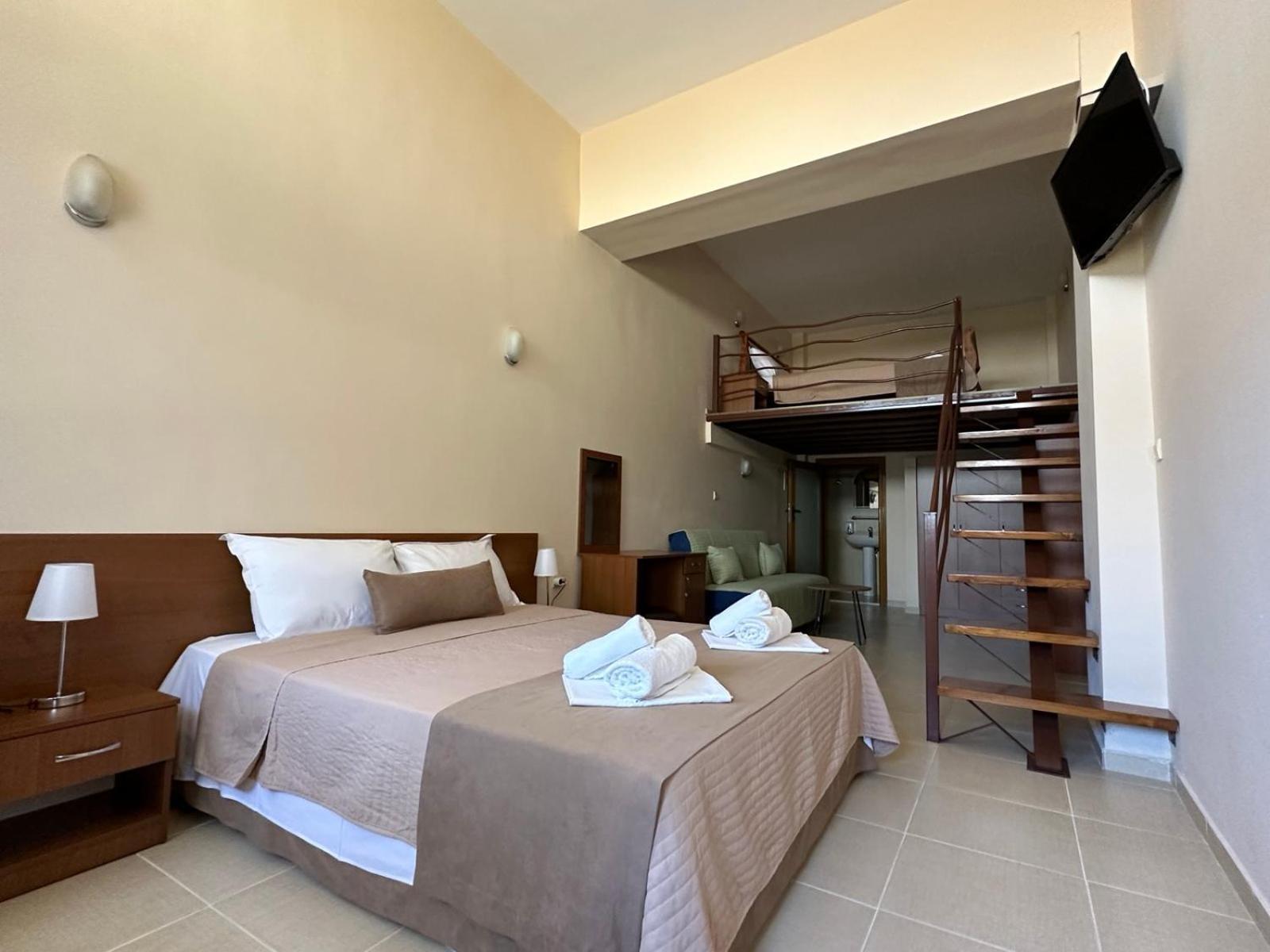 Helios Hotel Ставрос Экстерьер фото